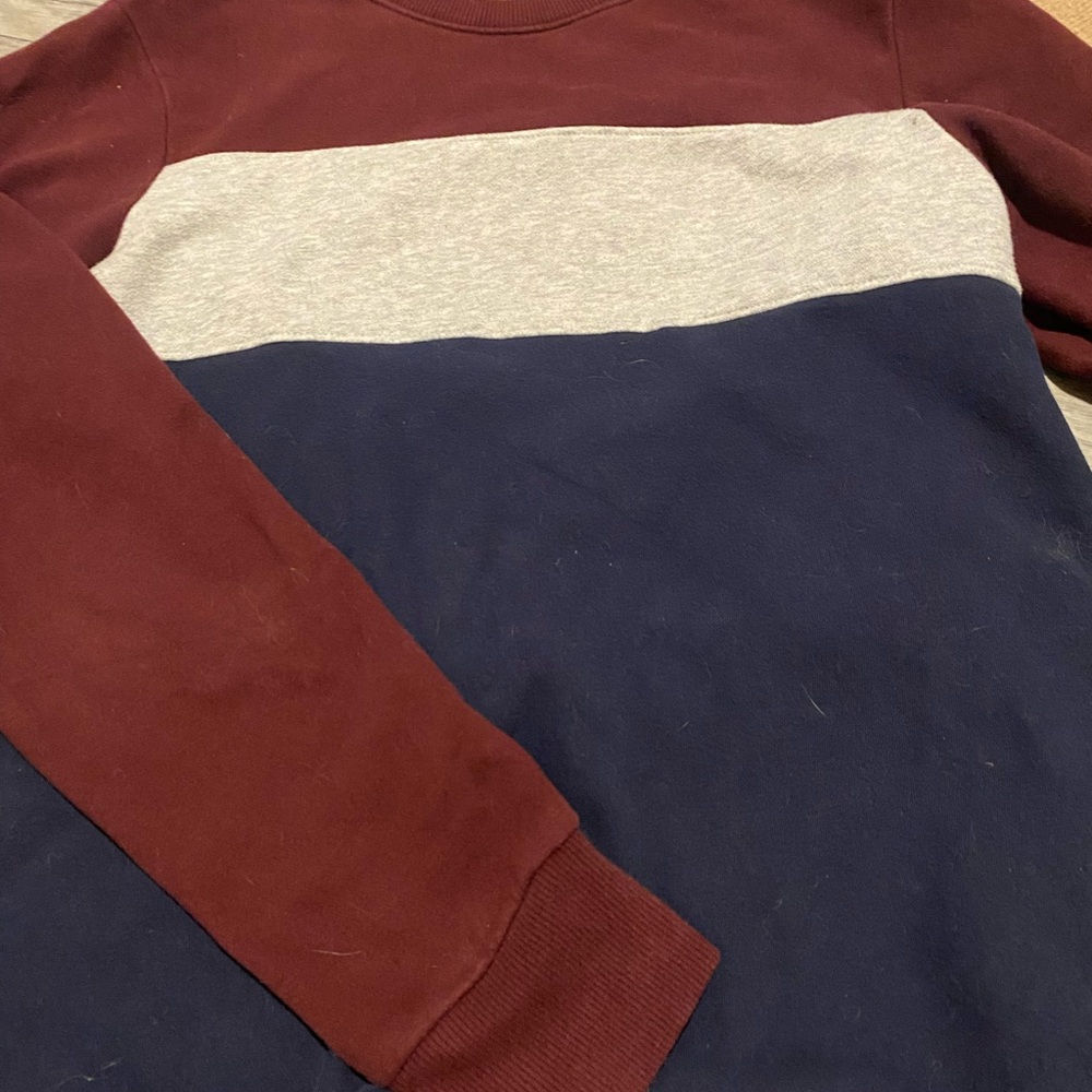 Goodfellow & Co Burgundy and Gray Sweatshirt